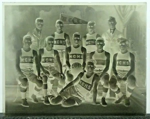 Very Rare Vintage 8x10 Basketball Glass Negative 1916-1917 - Picture 1 of 1