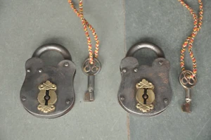 2 Pc Vintage Iron Unique Shape Handcrafted Solid Padlock - Picture 1 of 8