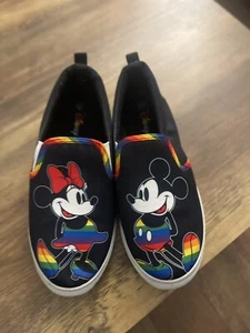 Disney - Mickey & Minnie Mouse Pride Bestie  Shows Shoes Size 10 - Picture 1 of 4