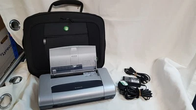 HP DeskJet 450 Mobile Colour Injket Printer with Cables, Case, NO INK - Image 1 of 4
