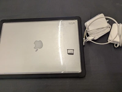 MacBook Pro 15 Zoll 2015 2.2 GHz Core I7 16GB RAM 256GB SSD + 256 JetDrive - Bild 1 von 4