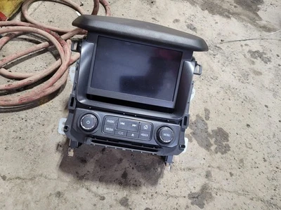 Audio Equipment Radio Control Panel With Screen Fits 17-20 SUBURBAN 1500 2063825 - Image 1 of 3