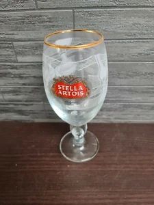 Stella Artois HAITI LIMITIERTE EDITION kaufen Sie eine Dame ein Getränk 33cl GLAS water.org - Bild 1 von 12