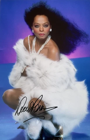 Diana Ross Signed 10 x 8 Inch Photo. COA Cover