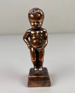 Antique Vintage Bronze Paperweight Figurine Manneken Belgium Brussels Pis - Picture 1 of 5