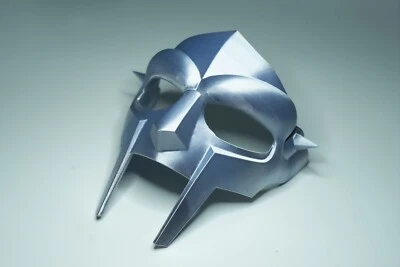 MF Doom Máscara Plateada Cosplay Disfraz Fan Art Casco Impresión 3D Foto 1 de 4