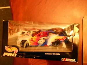 Hot Wheels Mark Martin Roush Racing #6 Street Race 1998 1:24 NASCAR Diecast - Picture 1 of 4