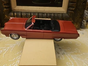 Jo-Han Vintage PROM 1968 Chrysler 300 Cabrio Promo Auto, ROSSO SCURO & Nero P_37680 - Foto 1 di 24