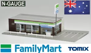 TOMIX 4270 Family Mart Convenience Store Building (1/150 N Scale) - Picture 1 of 11