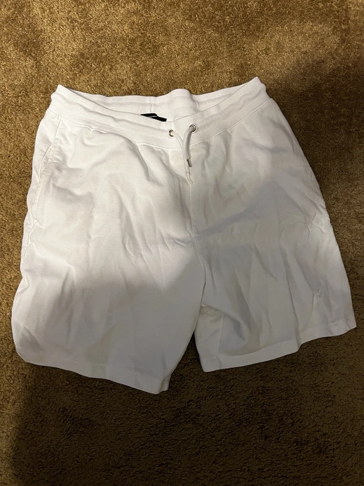 Pantalones cortos con cordón blancos medianos de 6” Inc International Concepts para hombre Foto 1 de 3