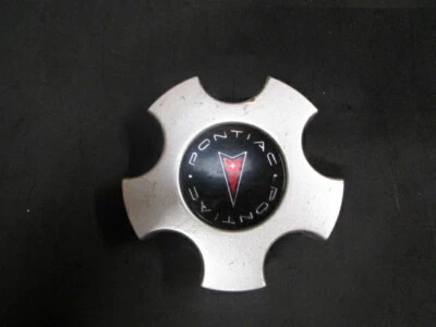Tapacubos central de rueda Pontiac Aztek Montana Bonneville 2001-2005 OEM 9593768 Foto 1 de 4
