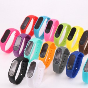 Suministro Al Por Mayor LED Reloj De Pulsera Cuadrada Pantalla Digital  Jelly Hombres Mujeres Caucho De Silicona Pantalla Táctil Relojes Digitales  Pulsera Reloj De Pulsera Buen Regalo De Ilovesusimida, 0,77 € 