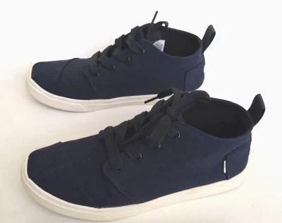 TOMS 10015702 Youth Botas Navy Canvas Sneaker Shoes Casual Vegan  - Size Y6 - Image 1 of 4