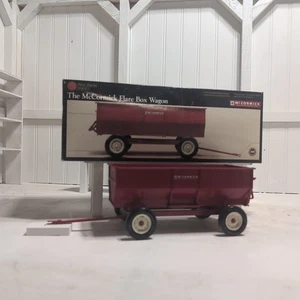Ertl McCormick Flare Box Wagon Precision Series 1:16 Scale - Picture 1 of 22