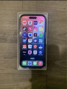 Apple iPhone 16 256GB Teal (Unlocked) (RRP: £899.99) - Picture 1 of 6