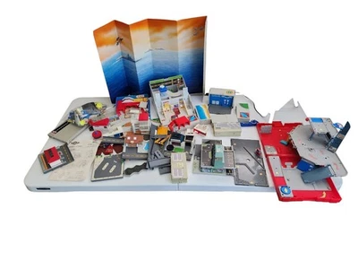 Lot of Vintage Micro Machines Buildings & Parts Various Incomplete - Image 1 of 4