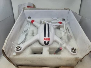 Drone AEE Toruk AP10 con extra ricambi riparazione e funzionante CLONE FANTASMA - Foto 1 di 9