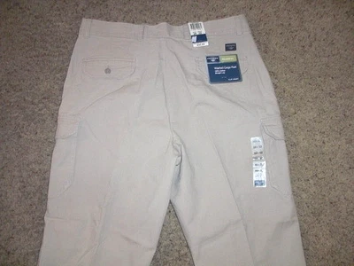 PANTALONES DE CARGA DOCKERS estilo lavado tostado 38x32 (se adapta a 36x32) NUEVOS ETIQUETAS $50 NUEVOS CON ETIQUETAS Foto 1 de 4