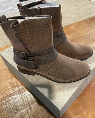 Women’s Maurice’s Brown Jackie BKL Side Flat Size 9 New - Image 1 of 4