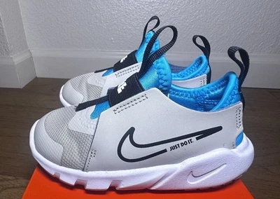 Zapatos sin cordones Nike Flex Runner 2 (TDV) gris/negro/azul para niños pequeños 8C Foto 1 de 4