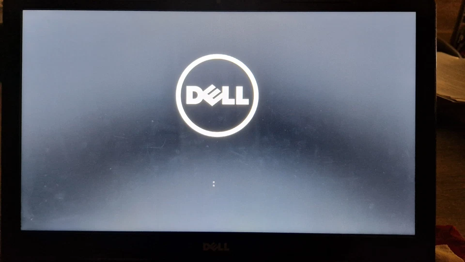 Dell 210-AJXF Inspiron 15 3000 Series (Intel) - 3567 in schwarz 15,6 Zoll - Bild 1 von 4