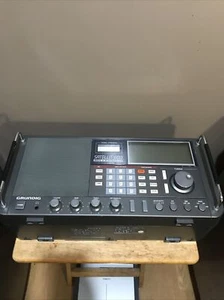 Grundig Satellite 800 Millennium AM/FM SW/SSB Odbiornik radiowy Części lub naprawa - Zdjęcie 1 z 14