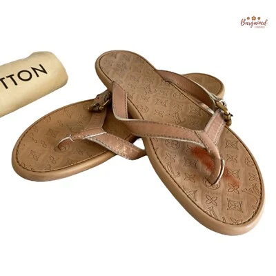 Authentic Louis Vuitton Pink Monogram Embossed Rubber Flip Flop Sandals 39.5/9.5 - Imagem 1 de 4
