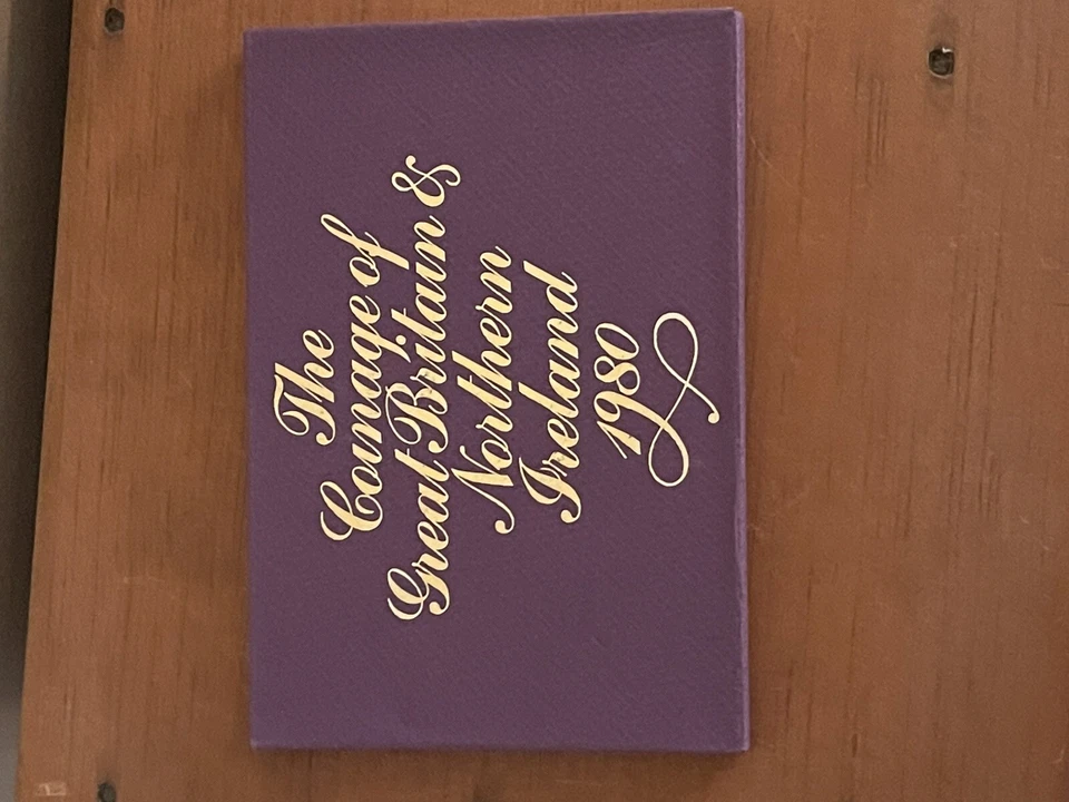 1980 Coinage of Great Britain and Northern Ireland Proof Set - Image 1 of 3