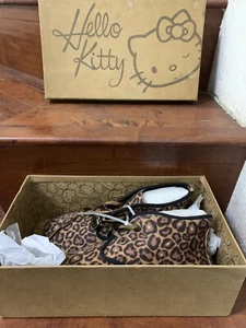 HELLO KITTY Room shoes Sanrio hello mw1w08-Annie leopard SZ:8.5 New - Picture 1 of 12