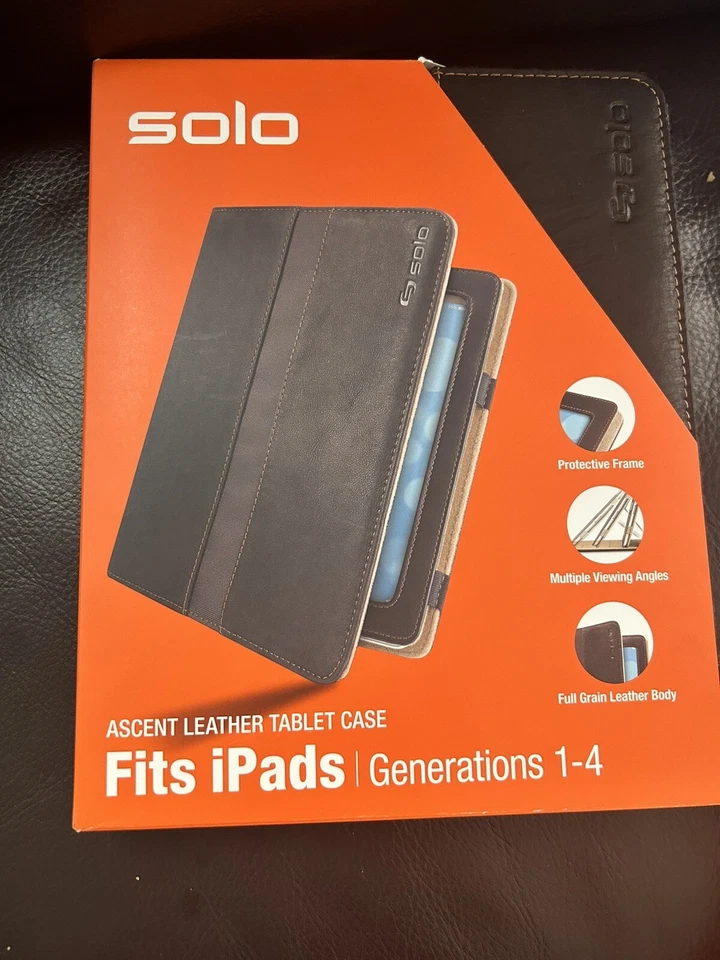 Solo Premium Cases Leather Ascent For IPad Generation 1, 2, 3 and 4. VTA210- - Image 1 of 1