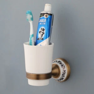 Soporte para cepillo de dientes de baño montado en la pared con taza de cerámica blanca juego de latón antiguo - Imagen 1 de 10