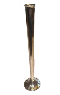 Jarrón acanalado con peso de brote/tallo de una sola flor plateada de colección 6,5" lápiz delgado Foto 1 de 4