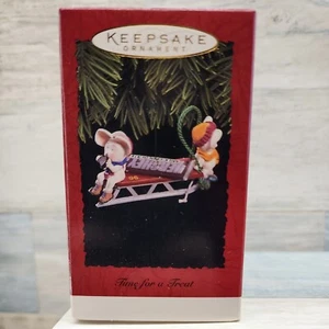 Hallmark Andenken Ornament Time for a Treat 1996 Mäuse gehen Schlitten - Bild 1 von 9