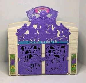 Valigetta vintage 1993 Littlest Pet Shop Petting Zoo Barn di Kenner con accessori - Foto 1 di 19