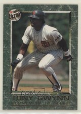 1992 Fleer Ultra Tony Gwynn Commemorative Series Tony Gwynn #5 HOF
