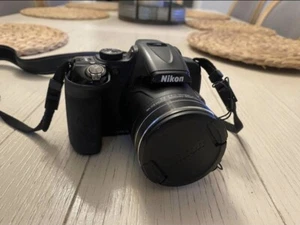 Nikon COOLPIX P600 16.1 MP Wi-Fi CMOS Digital Camera with 60x Zoom - Picture 1 of 8