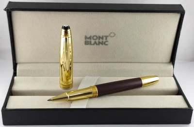 Caneta esferográfica Montblanc Meisterstuck marrom corpo liso + clipe dourado | Tinta azul - Imagem 1 de 4