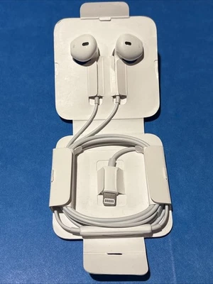 Auriculares con cable Apple EarPods Lightning originales iPhone 7 caja abierta Foto 1 de 4