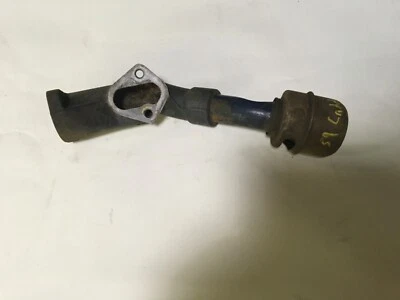 59 60 Cadillac Seville Deville Biarritz Motor Tubo de llenado de aceite Bomba de combustible Carcasa Foto 1 de 3