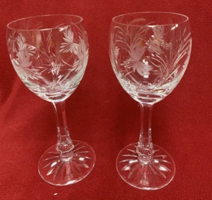Royal Brierly Crystal Wine Glasses Set of 2 Etched Flowers Stunning!!! - Picture 1 of 6
