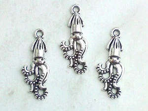 10 Anhänger Krake Oktopus 24x10mm Charm Maritim Meer Tintenfisch Schmuck Basteln - Bild 1 von 2