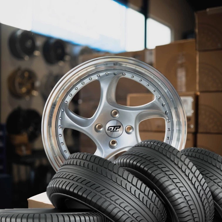 Sommerräder 17" GTP 083 Silber poliert - NANKANG 185/35 R17 - Bild 1 von 1