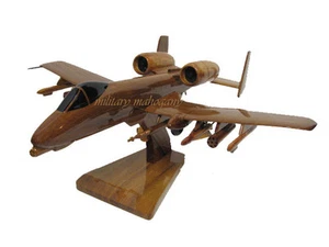 Réplica Modelo de Madera de Madera A-10 Warthog Thunderbolt II USAF Fairchild Republic - Imagen 1 de 6