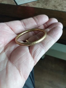 ANTIQUE GOLD FILLED 1/20 12k ETCHED  BABY BRACELET Signed Lestage - Picture 1 of 9