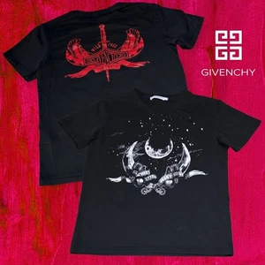 Givenchy Paris Women's Taurus Moon Celestial Graphic T-Shirt Cuban Fit Black M - Picture 1 of 11