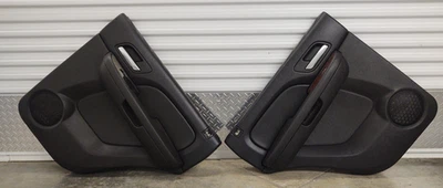 07-14 GMC Chevrolet Tahoe Yukon Escalade paneles de puerta trasera negros Foto 1 de 4