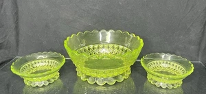 3 PC SET! HTF Riverside Glass Co. “Petticoat" Pattern Vaseline Glass Berry Bowls - Picture 1 of 12