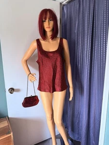 Victoria’s Secret Camiseta sin mangas roja satinada L + Bolso de noche Express Brillo 8x5” - Imagen 1 de 11