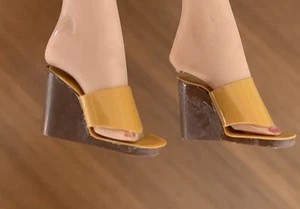 Vintage Barbie Mustard Yellow Vinyl Wedge Shoes w/ Brown Plastic Wedges KOREA - Picture 1 of 2