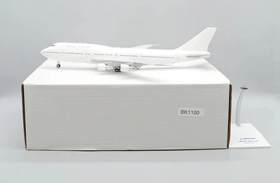 Blank B747-300“PW 发动机”JC Wings BK1100 比例 1: 200 压铸模型 — 第 1/4 张图片